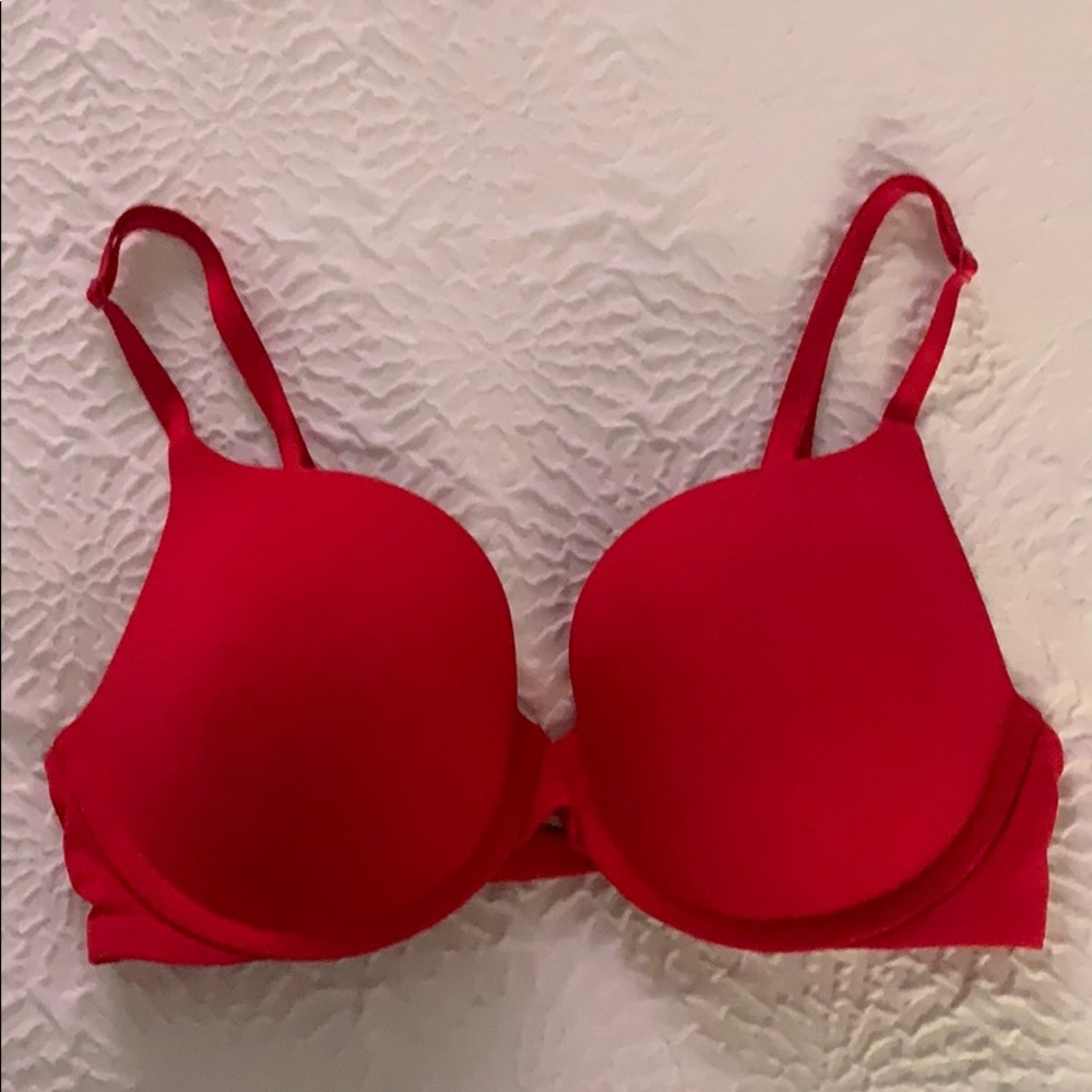 Victoria’s Secret push up bra